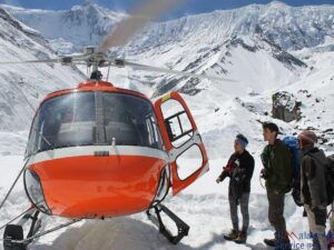 TAAN rescues 77 from Manang
