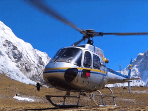 Everest helicopter tour spring vs autumn