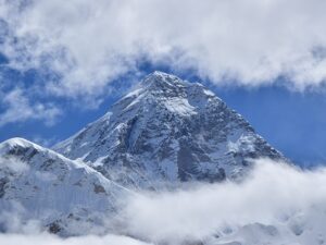 Facts on Everest