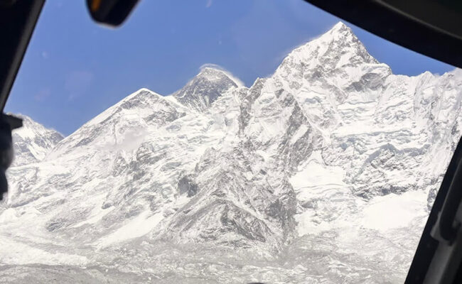 Everest base camp helicopter tour overfly Image