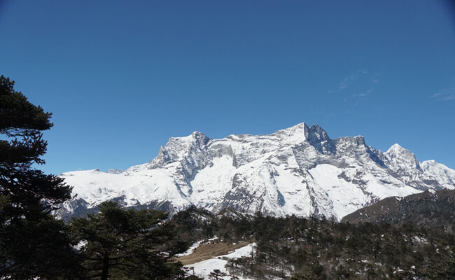 Everest base camp helicopter tour view